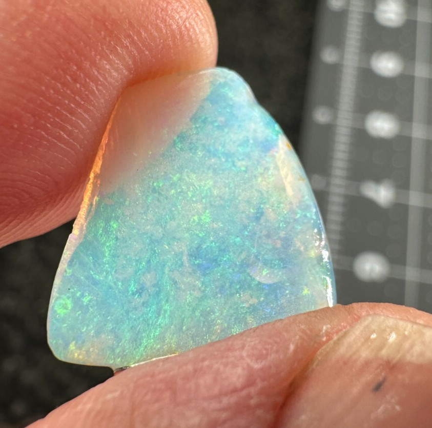 ➤3.35 Ct MINTABIE OPAL Specimen - SOUTH AUSTRALIA ➤987