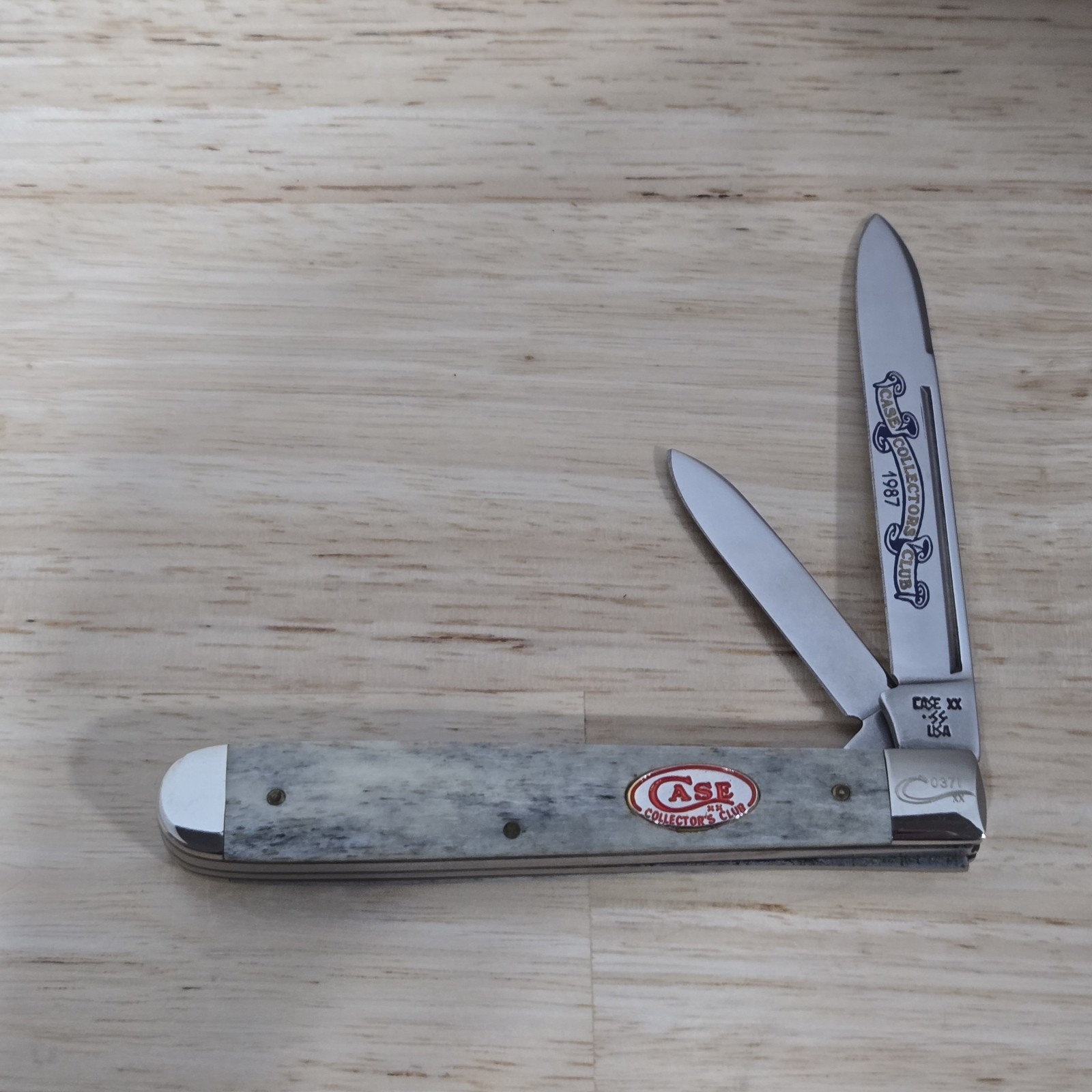 1987 Case XX BL2019 SS Collectors Club knife 