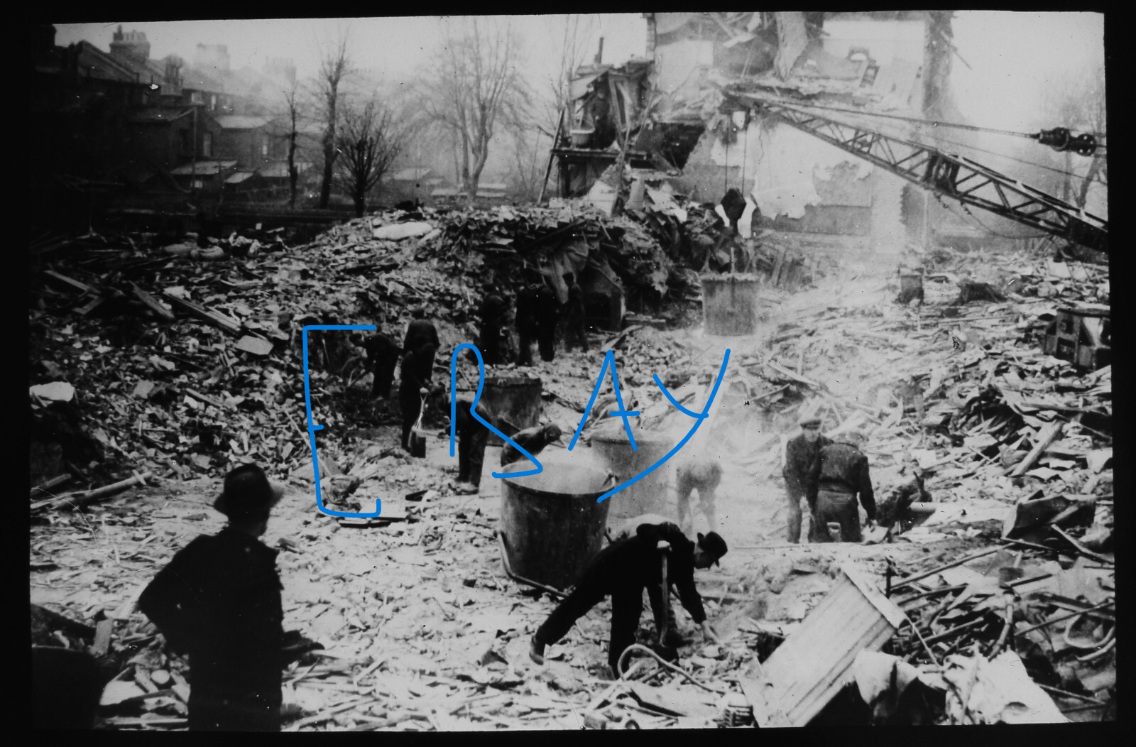 WW2 BOMB DAMAGE TRAFALGAR VALENTINE 1945 47 Magic Lantern Slide VINTAGE PHOTO