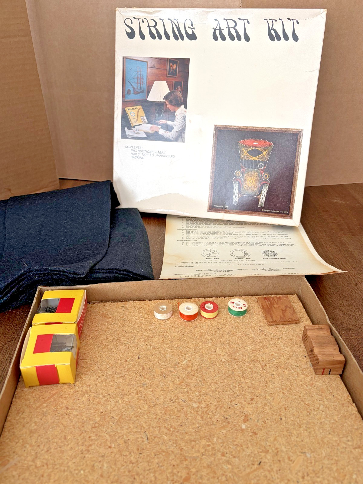 Vintage String Art Kit Complete in Box Nail Thread Craft Retro Wall Art 1970s