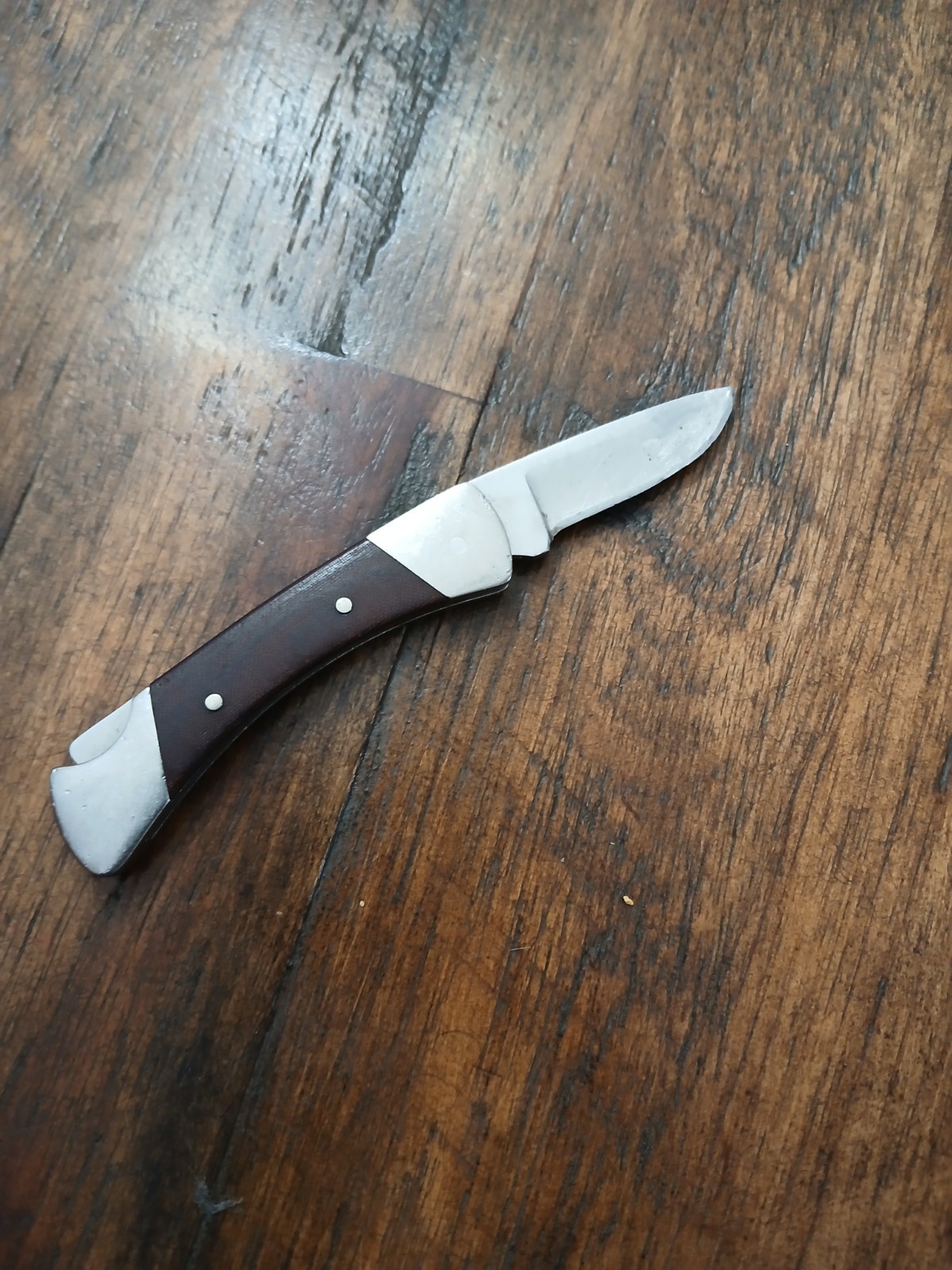 Vintage Buck 505 Knight Pocket Knife USA Small Folding Lockback Rosewood