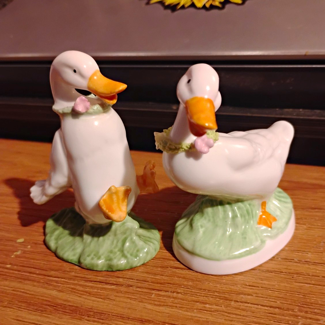Bone China Duck/Goose Figurines Set 2pc White Green Floral Detail