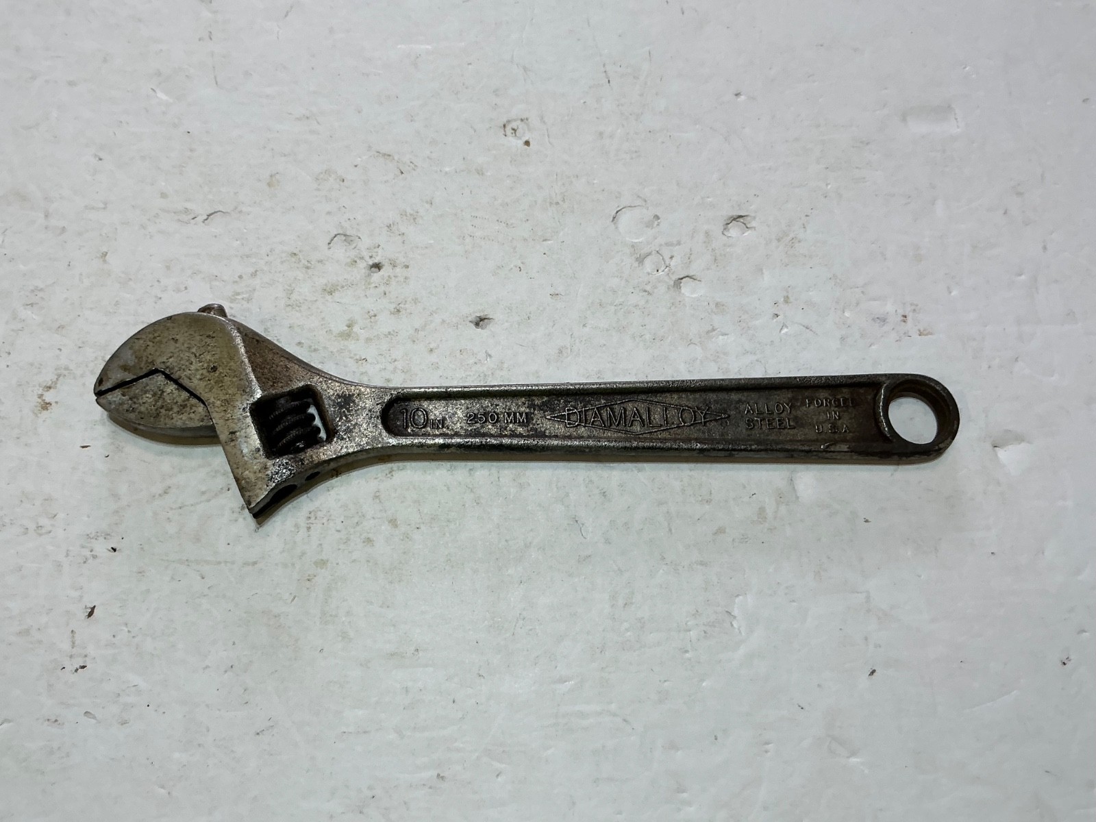 VTG Diamond Calk Horseshoe 10\