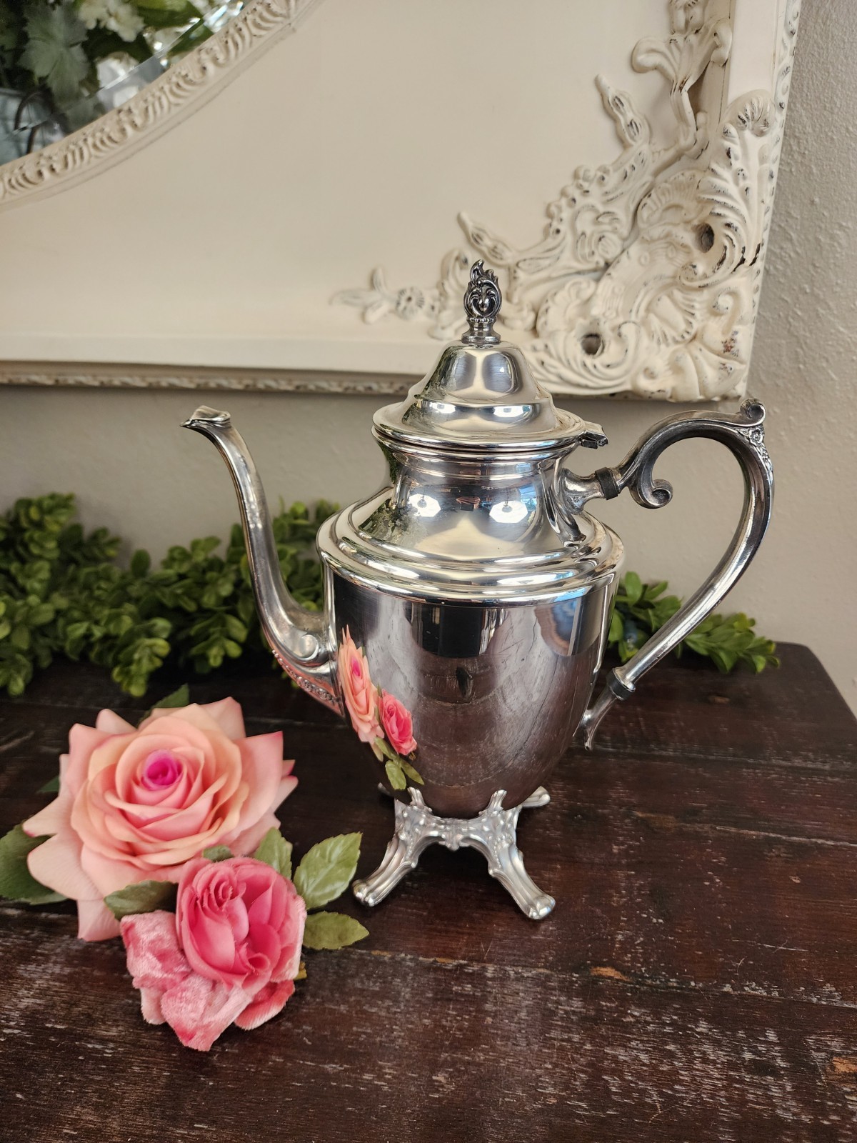 Vintage Elegant WM Rogers Silverplate Teapot 10 1/2\