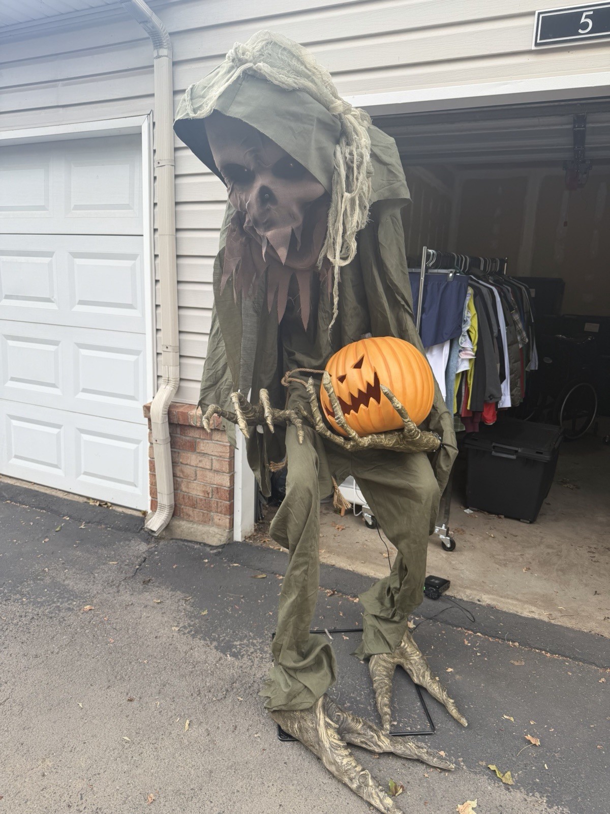 Spirit Halloween Animatronics Nightmare Harvester  2018 Retired With Manual Read