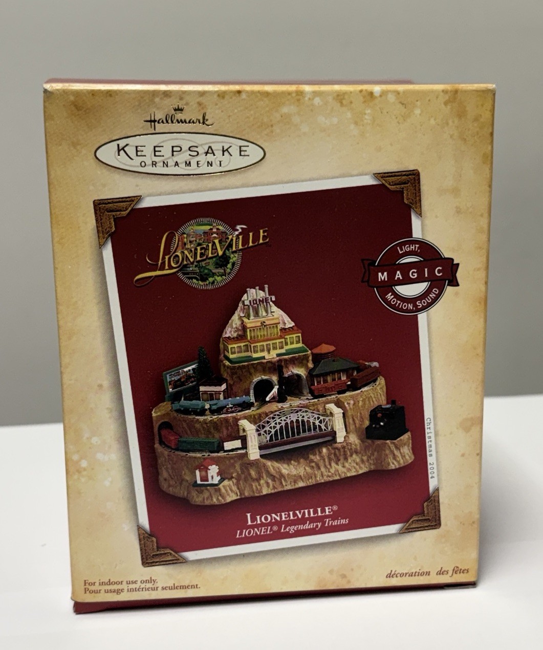 Hallmark Keepsake 2004 Lionelville Lionel Legendary Trains Magic Ornament