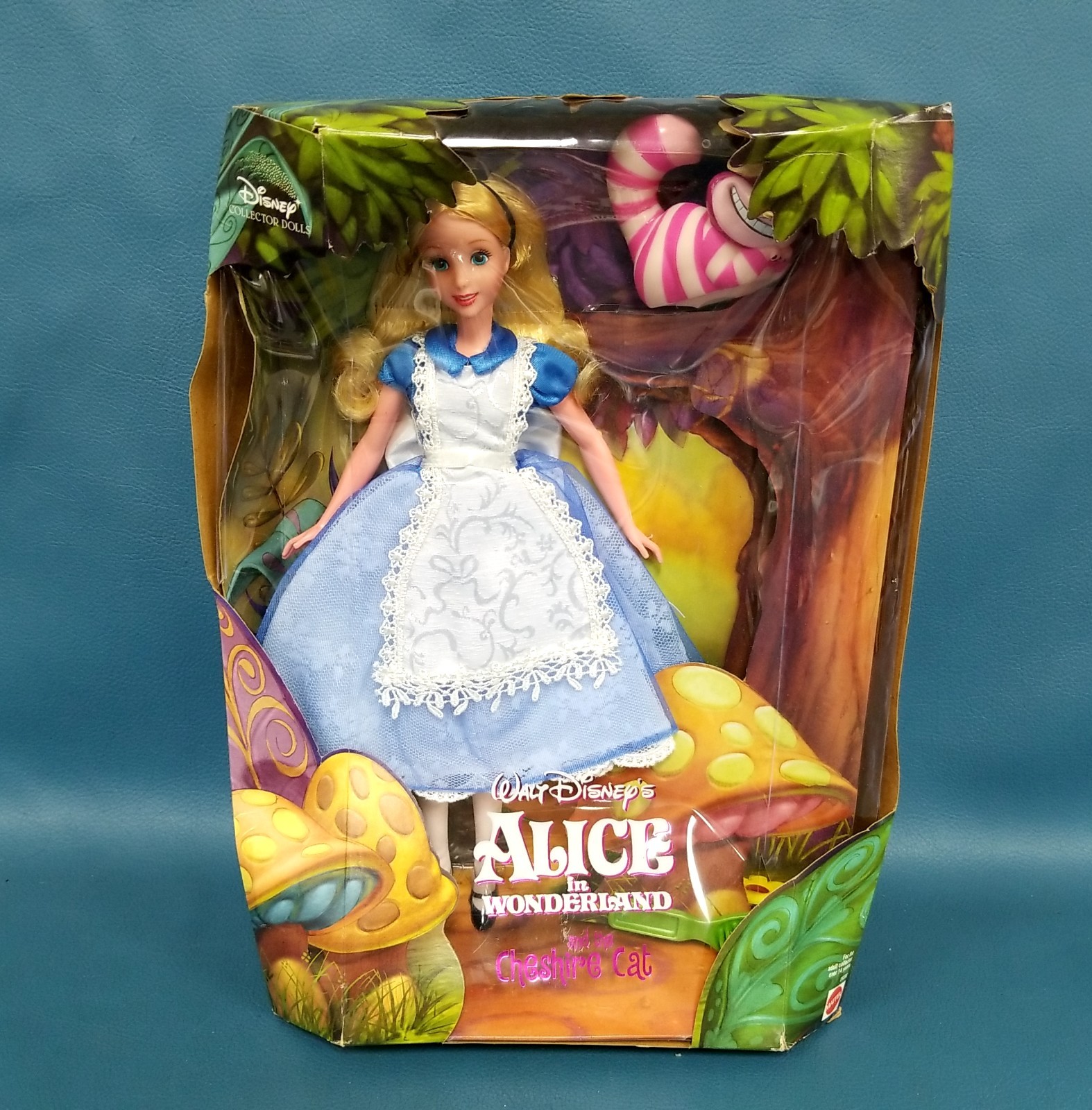 Vintage 1999 Mattel Disney Collector Doll Alice In Wonderland w/Cheshire Cat