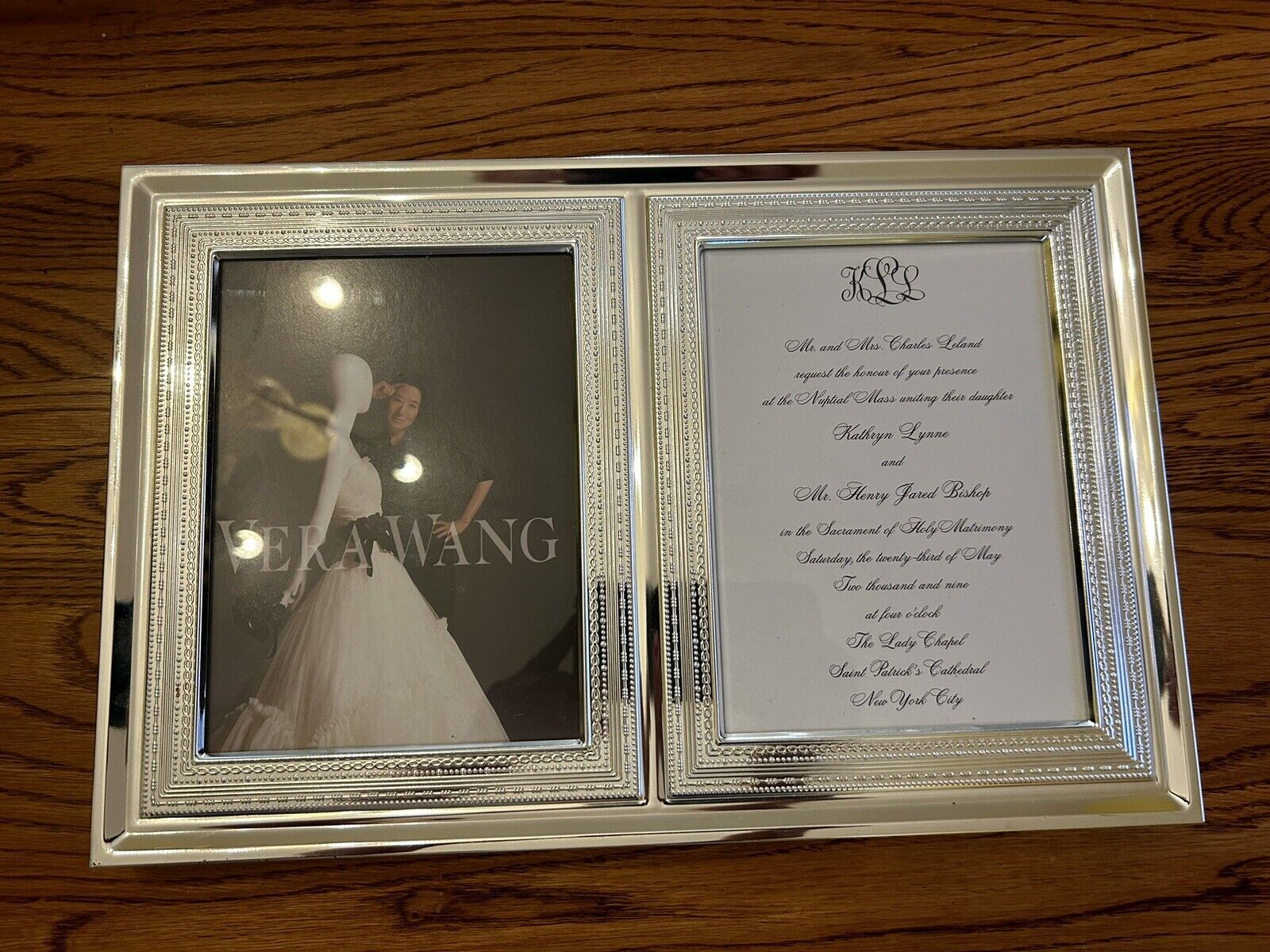 VERA WANG WEDGWOOD DOUBLE FRAME WITH LOVE New Wedding