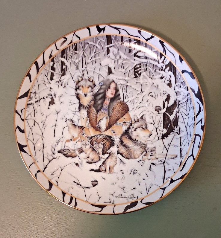 Bradford Exchange Native Harmony Where Paths Meet Wolf Porcelain Plate
