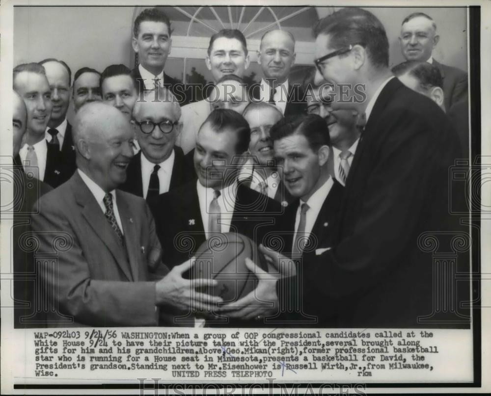1956 Press Photo GOB candidates at White House with President Eisenhower