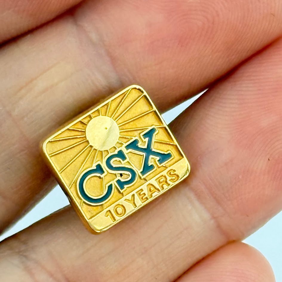 CSX Transportation 10 Years Service Pin 10K GF GOLD Filled Railroad Train