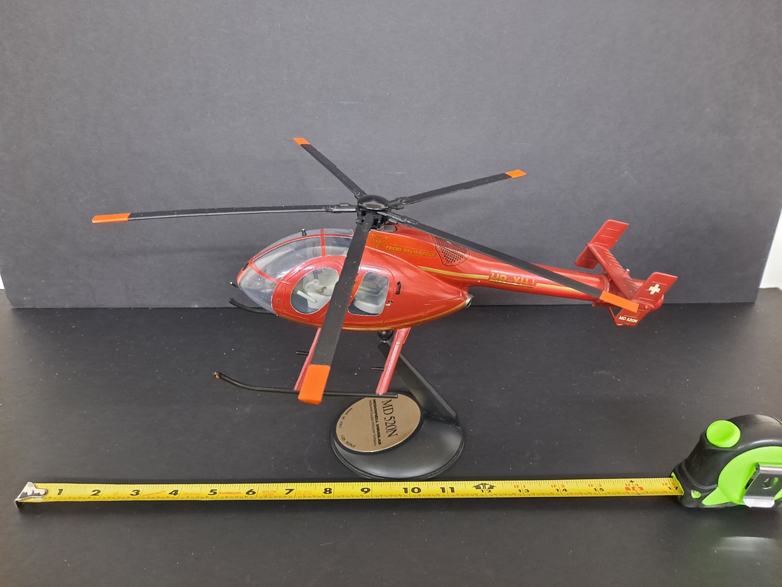 Piazzai MD520N Helicopter Desk Model