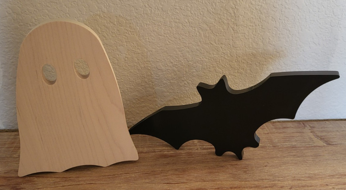 Longaberger Homestead VERY RARE Woodcrafts Halloween Black Bat & White Ghost Set