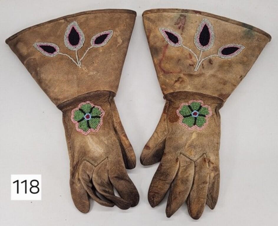 Antique Plains Indian Beaded Leather Gauntlet Gloves 1880 - 1930