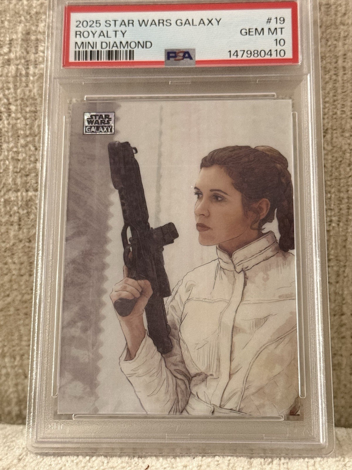 2025 Topps Chrome Star Wars Galaxy Royalty Mini-Diamond Refractor #PSA 10