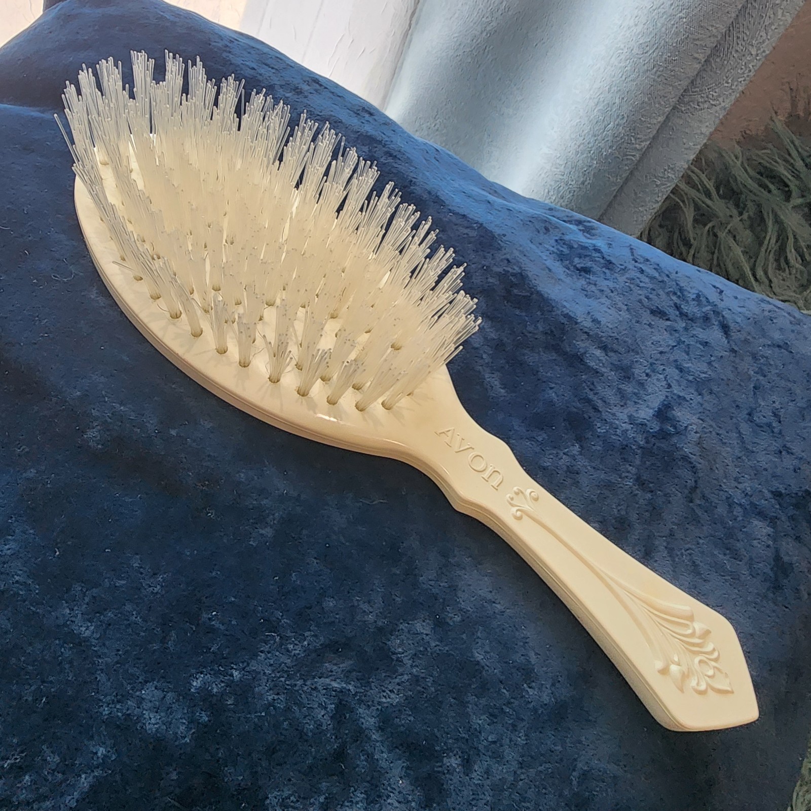 Vintage AVON Hair Brush 70s Nylon Bristles Past and Present