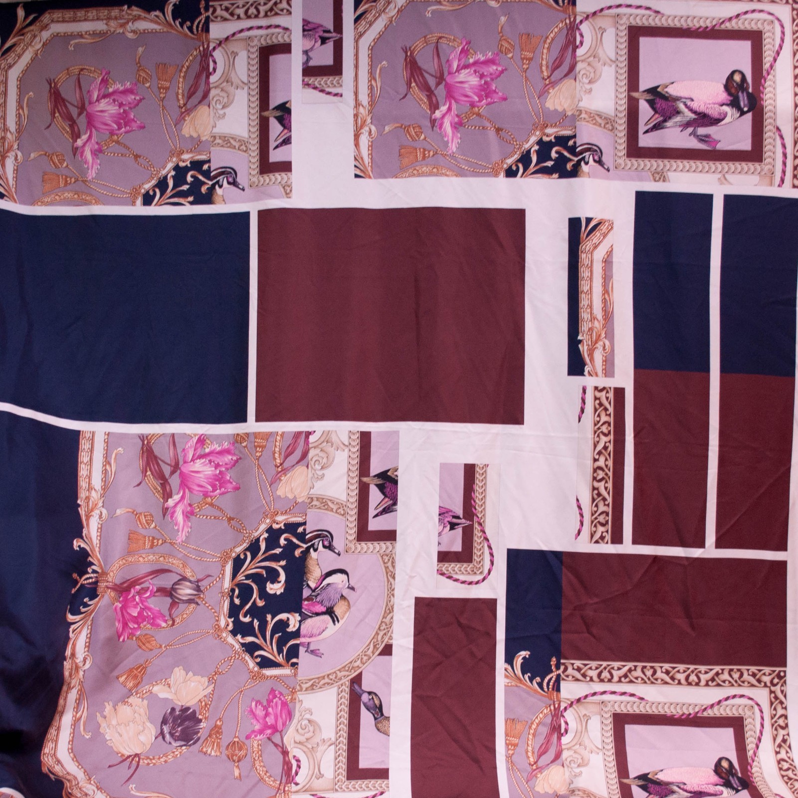 Salvatore Ferragamo authentic pure silk twill fabric Elizabeth print 180x140cm