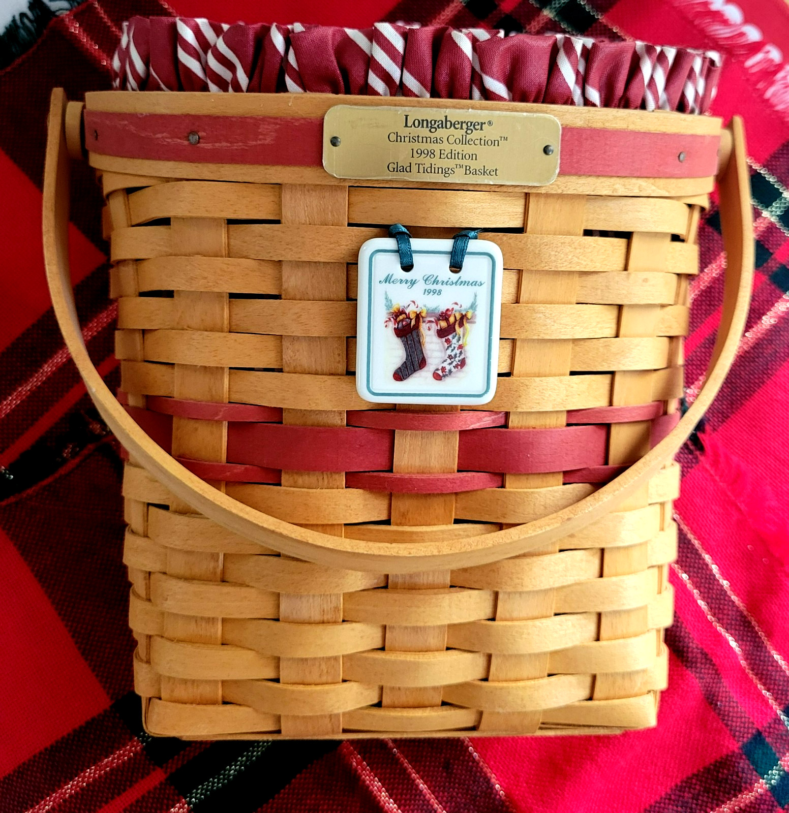 Longaberger 1998 Glad Tidings Christmas Basket- Liner-Tie-on-Protector