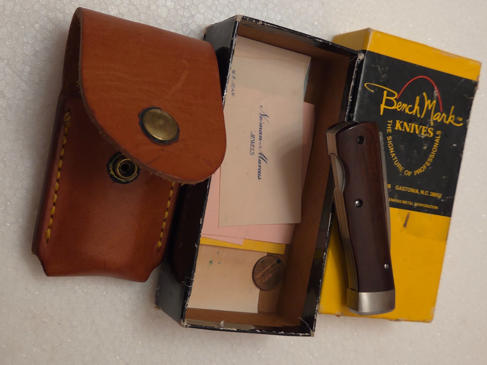 Bench Mark ROLOX Viper  knife 1980\'s box paper NEIMAN MARCUS Benchmark sheath