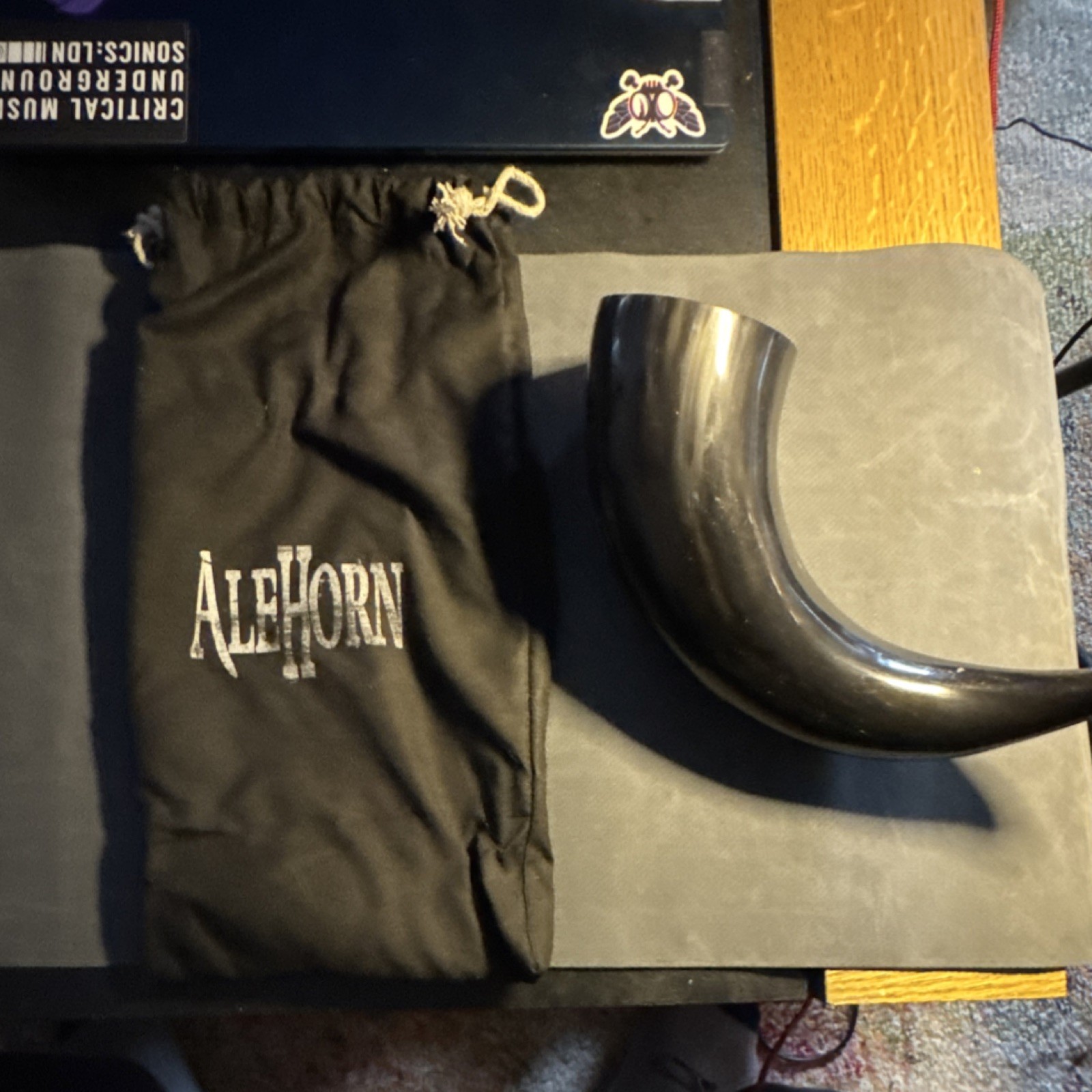 AleHorn Viking Drinking Horn Triquetra Symbol with Drawstring Bag Real Ox Horn
