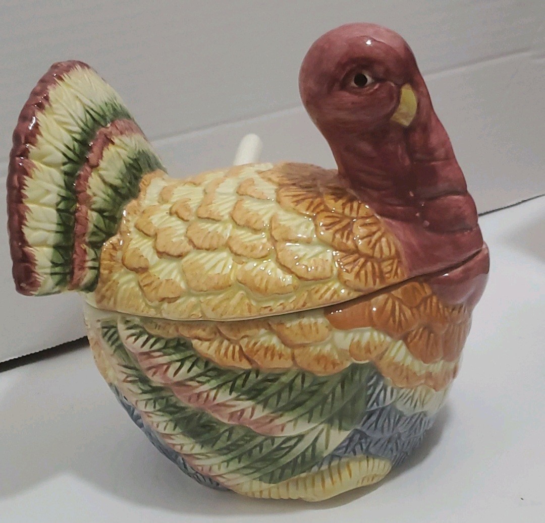 Vintage Benchmark Harvest Time Ceramic Thanksgiving Turkey Gravy Tureen w/ladle Vintage Benchmark Harvest Time Ceramic Thanksgiving Turkey Gravy Tureen w/ladle