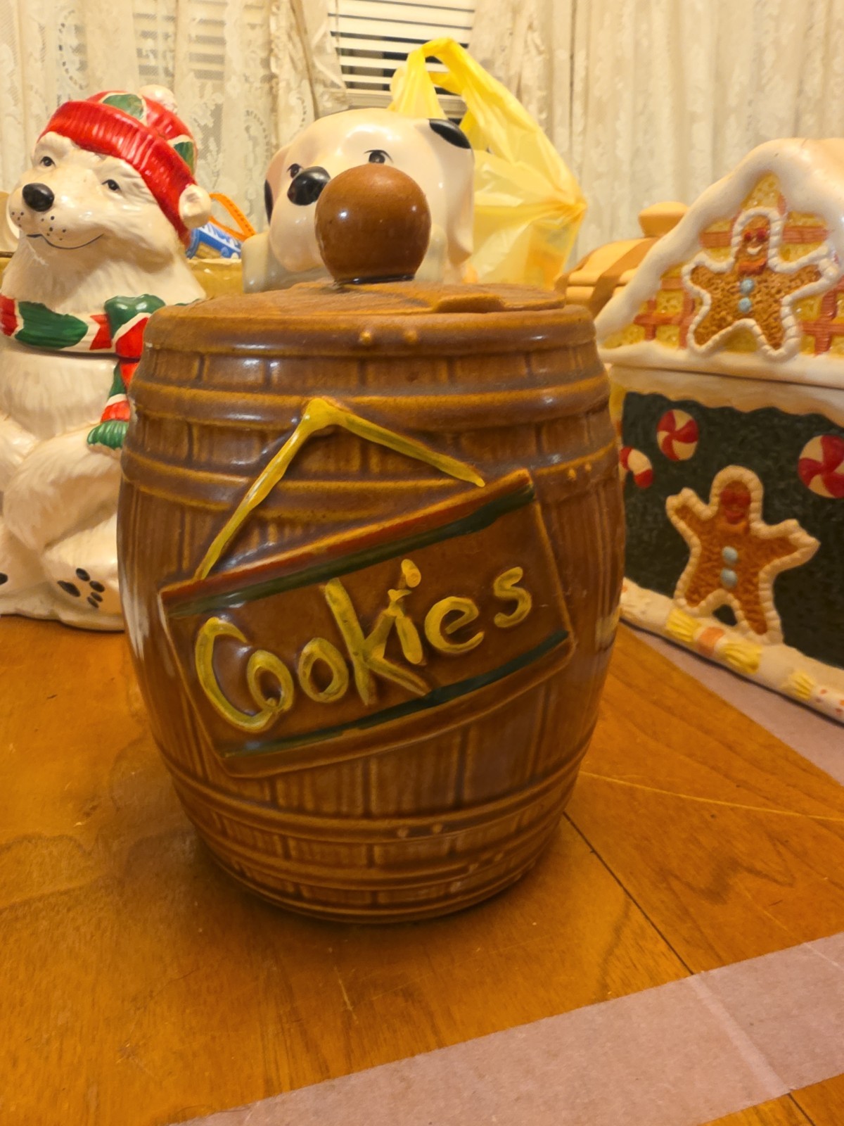 McCoy Vintage 1950s Ceramic Whiskey Barrel Cookie Jar with Lid