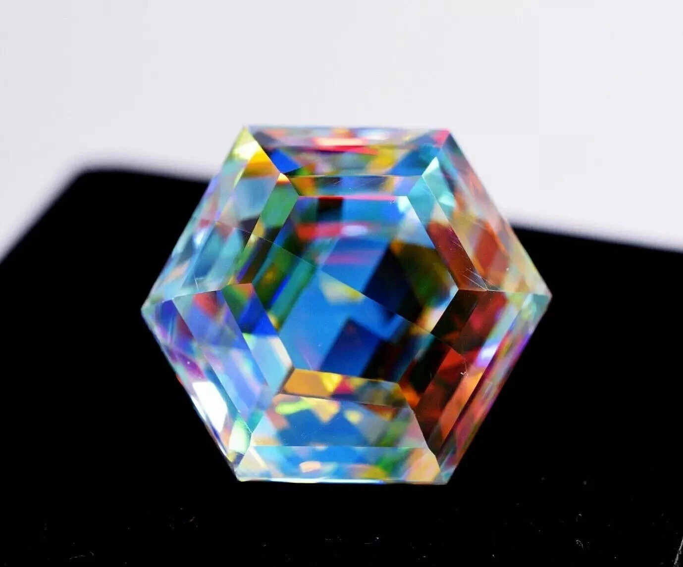 500-600 Ct Lab-Created Mystic Topaz Loose Gemstone Fancy Shape Rainbow Faceted