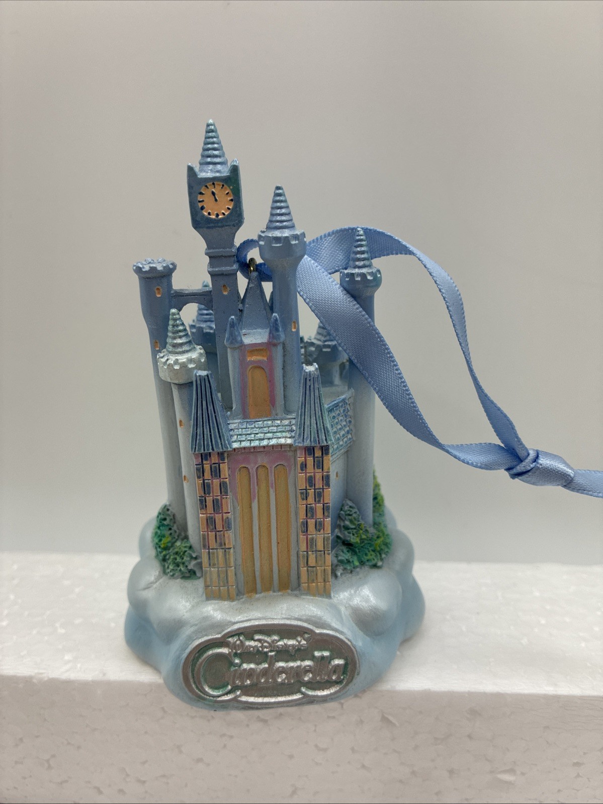2012 Disney Store Sketchbook Cinderella Castle Christmas Ornament 2012 Disney Store Sketchbook Cinderella Castle Christmas Ornament