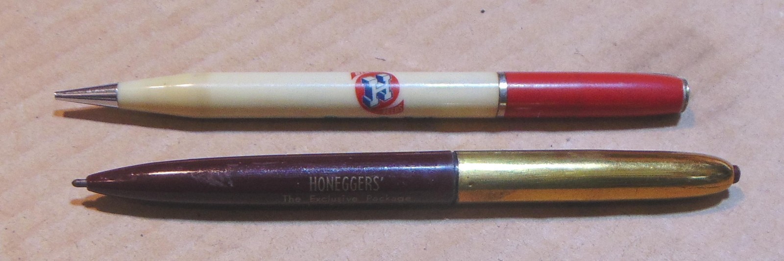 Vintage Honegger's Big Feeds Mechanical Pencil & Ink Pen, Fairbury Illinois