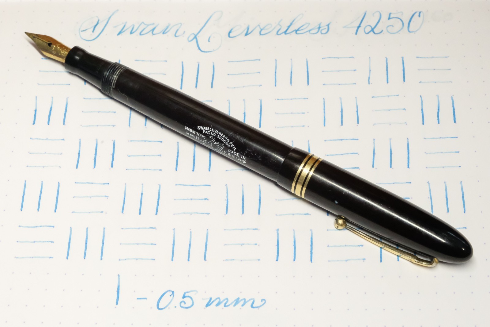 Vintage Mabie Todd Swan Fountain Pen Leverless 4250. 14k Gold Nib. Restored