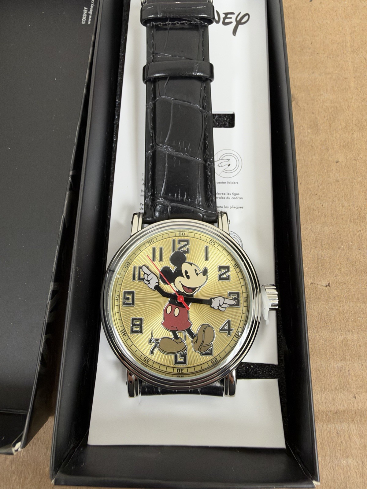 Disney Mickey Mouse large faced watch NWT