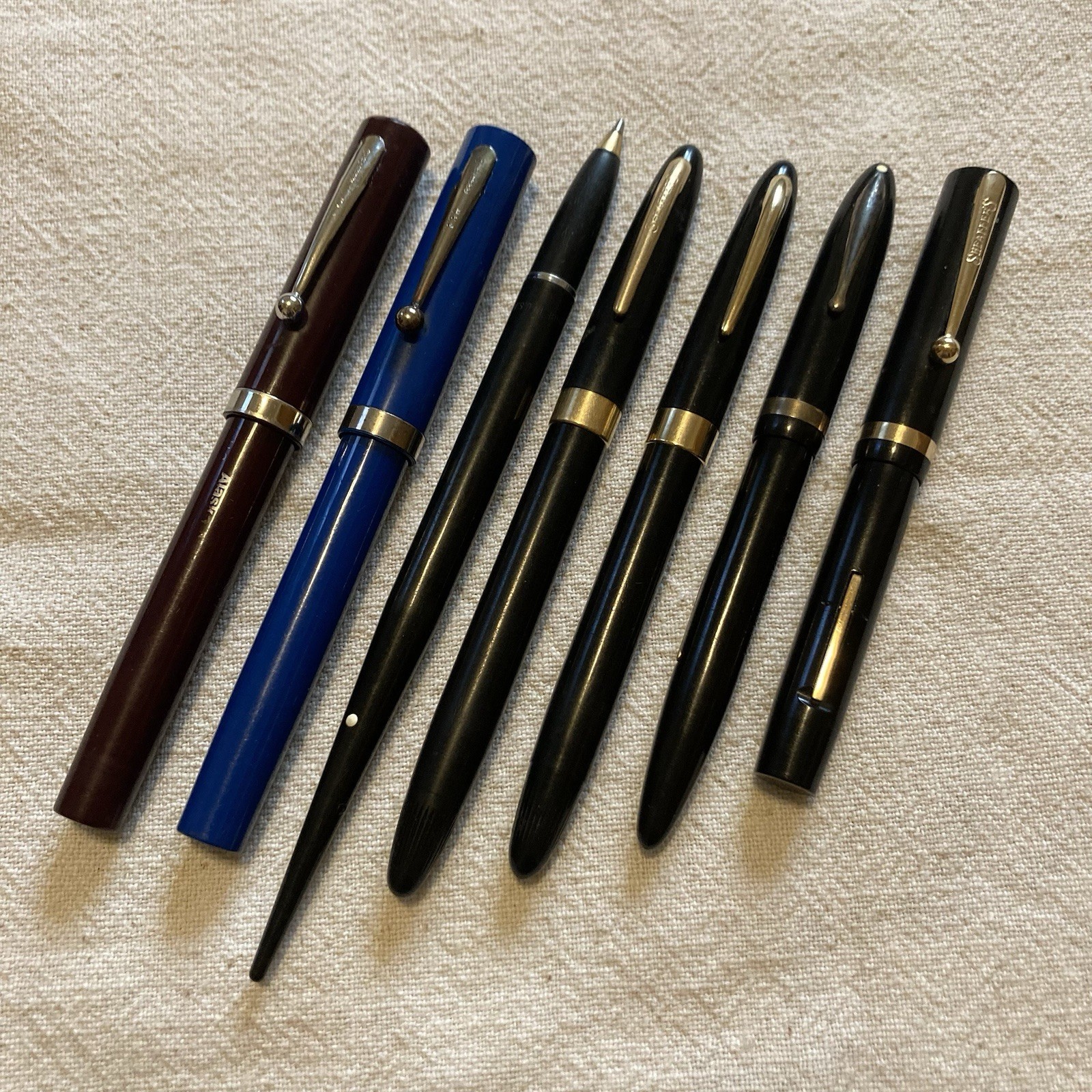 Vintage Sheaffer Pens Lot of 7 Pens Fountain Ballpoint for Parts/Restoration