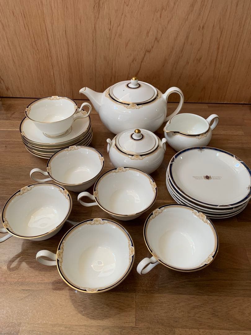 【WEDGWOOD】 tea set✴︎