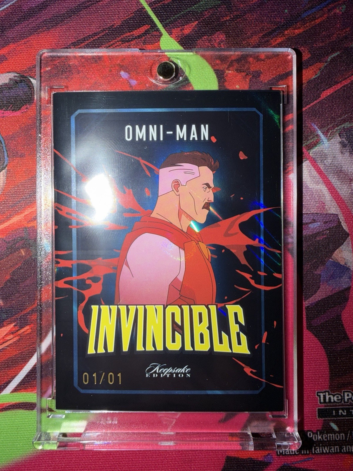 Invincible Keepsake Blood Splatter Omni Man 1/1