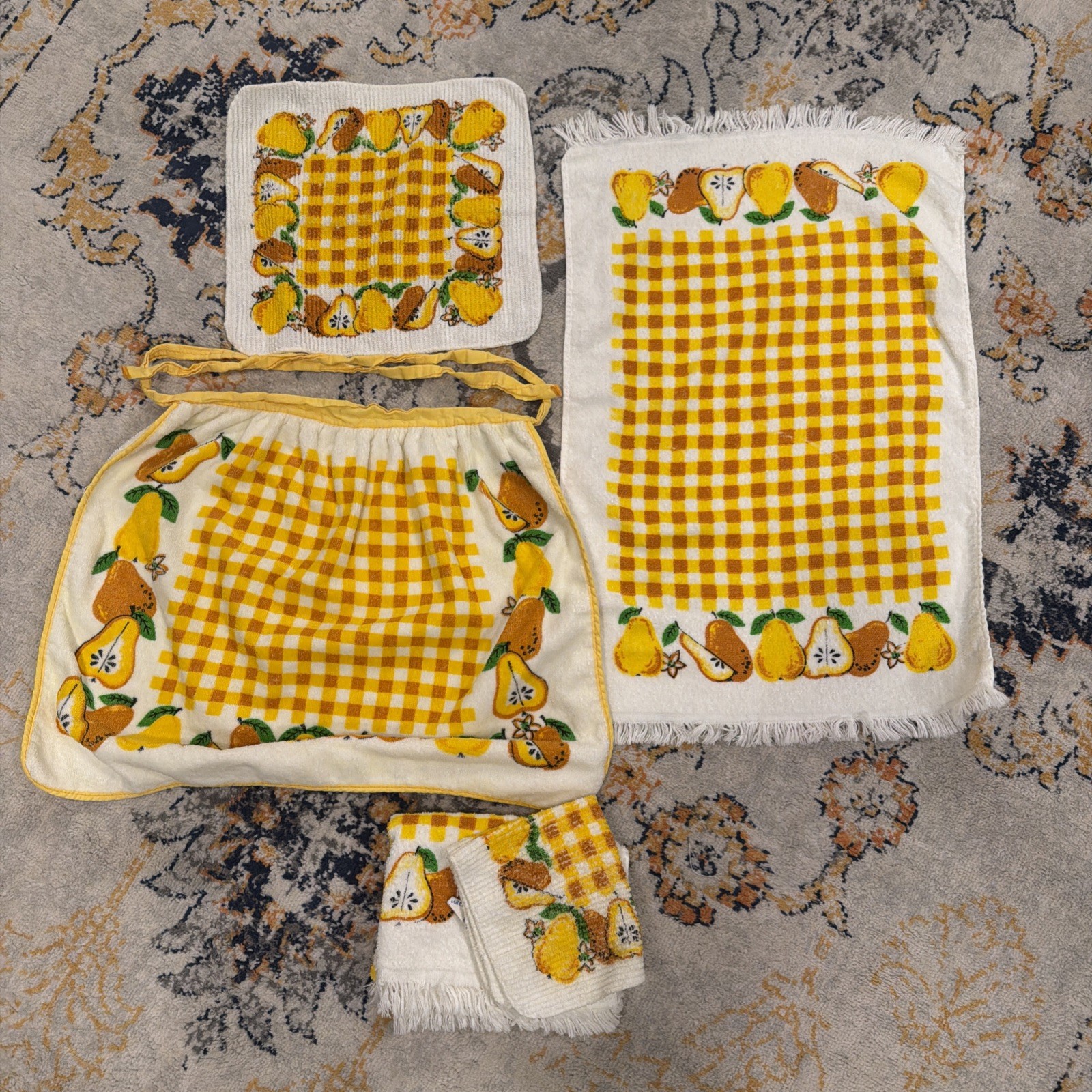 Vtg 1970’s Terry Cloth Apron Dish Cloth Set Yellow Orange Fruit Pear