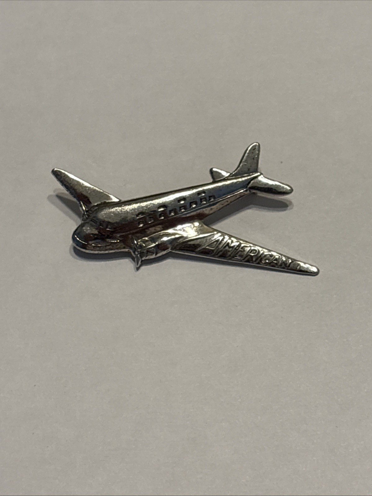 vintage American Airlines pilot/stewardess airplane pin - sterling silver