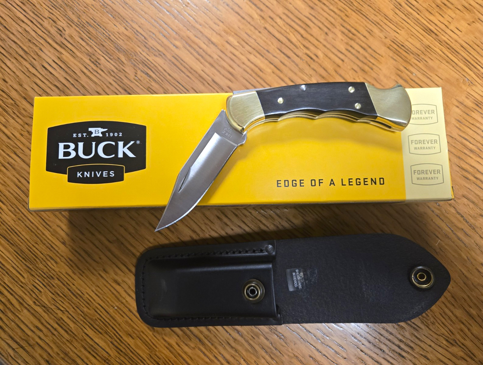 Buck 112 Ranger Lockback Pocketknife, Wood Handle, SS Plain Clip Point, Sheath