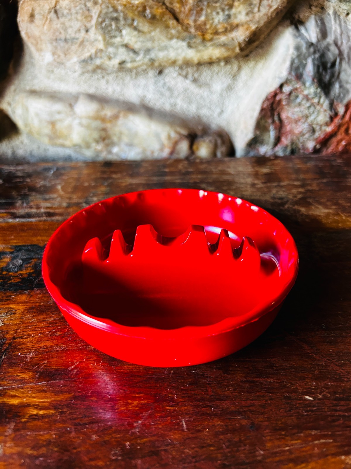 MCM Mod GES-Line #331 Red Melomine Ashtray Made in U.S.A  Mad Men Vintage Retro