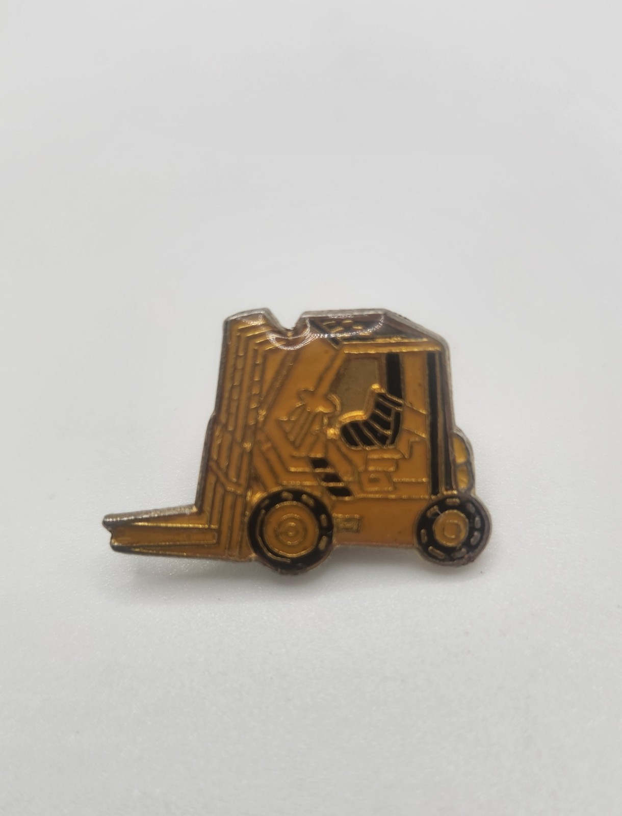 Pallet Jack Fork Lift Pin Yellow Black & Gold Tone Vintage Tack Pin Lapel Hat