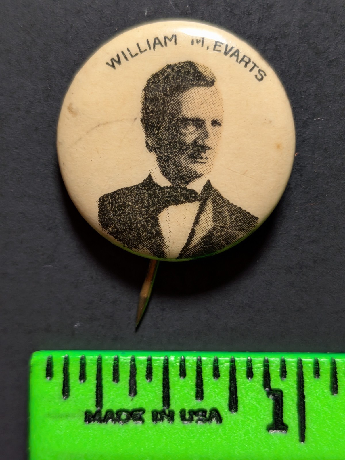 Vintage William Evarts People of History Pinback Pin