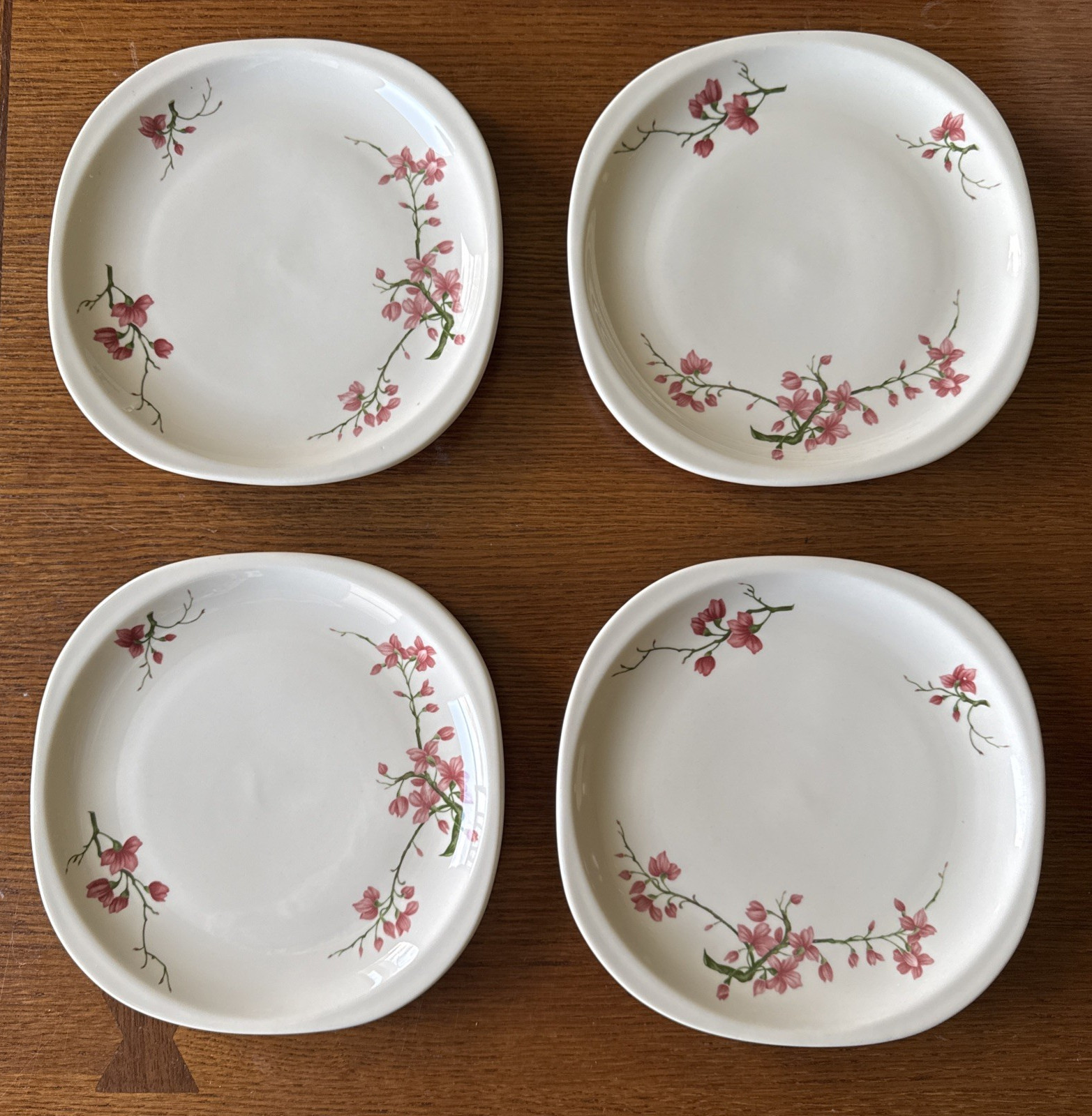 Syracuse China Santa Fe Railroad Fred Harvey Cherry Vintage 7 3/4\
