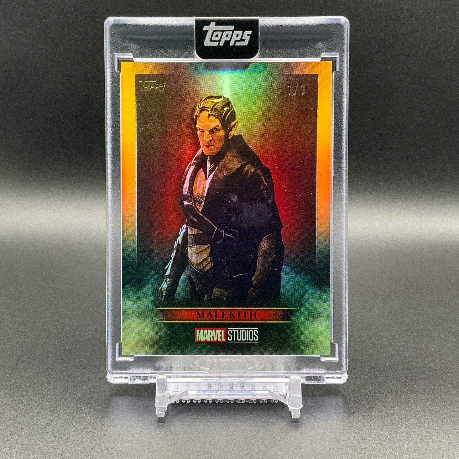 Malekith 2025 Topps Marvel The Collector V-05 Villainy Gold 1/1 Encased