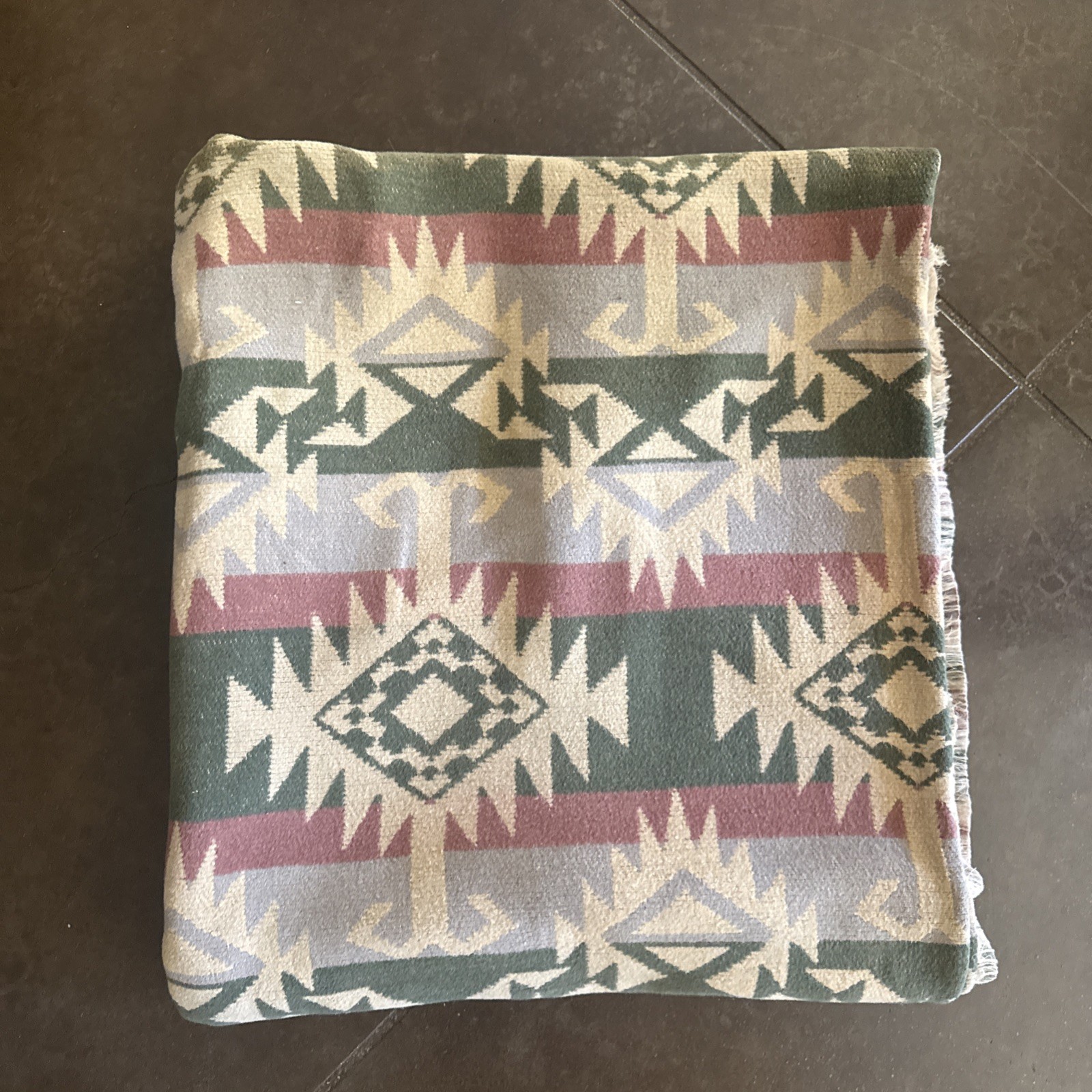 Vintage 1930’s Beacon Camp Blanket Southwest Native Pattern 72” x 62” 