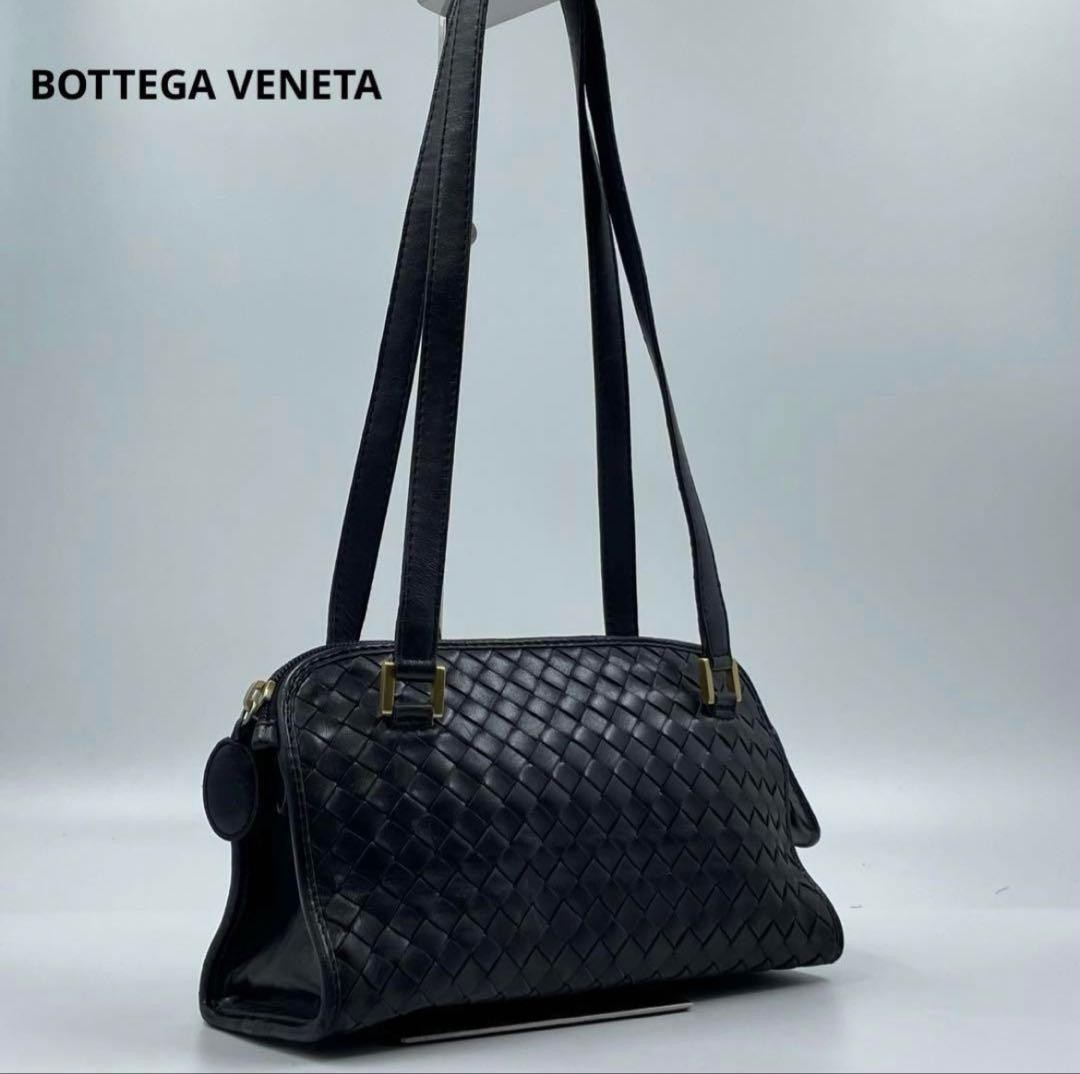 BOTTEGA VENETA Intrecciato Black Leather Shoulder Bag Zip Top Gold Hardware