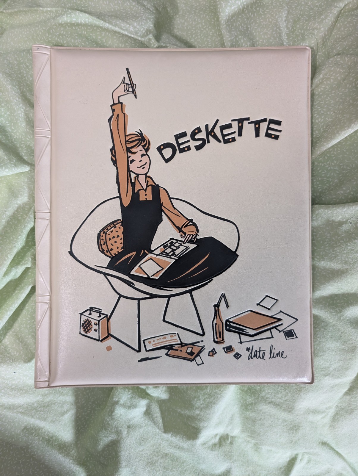 Vintage 1960s Deskette Vinyl Folder Date Line With Stationery & Letter Opener
