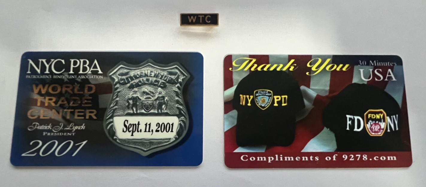 Authentic Rare Vintage   2001 NYPD    PBA Card + Pin + Calling Card     WTC 9/11