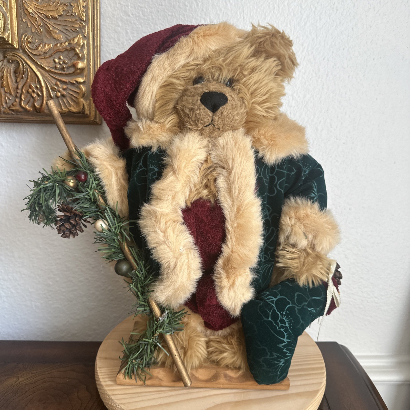 Vintage Dan Dee Collector’s Choice Standing 15.5 Inch Christmas Bear Wood Base