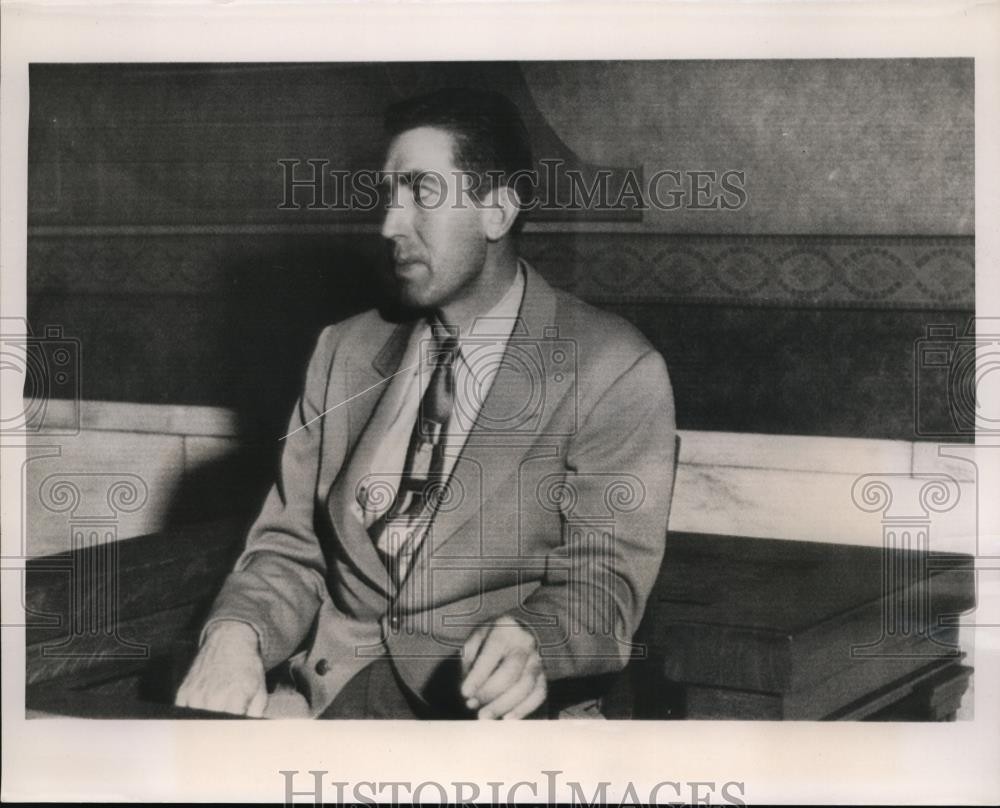 1954 Press Photo Joseph Kuykendall Takes his Own Defense in Murder of His Wife