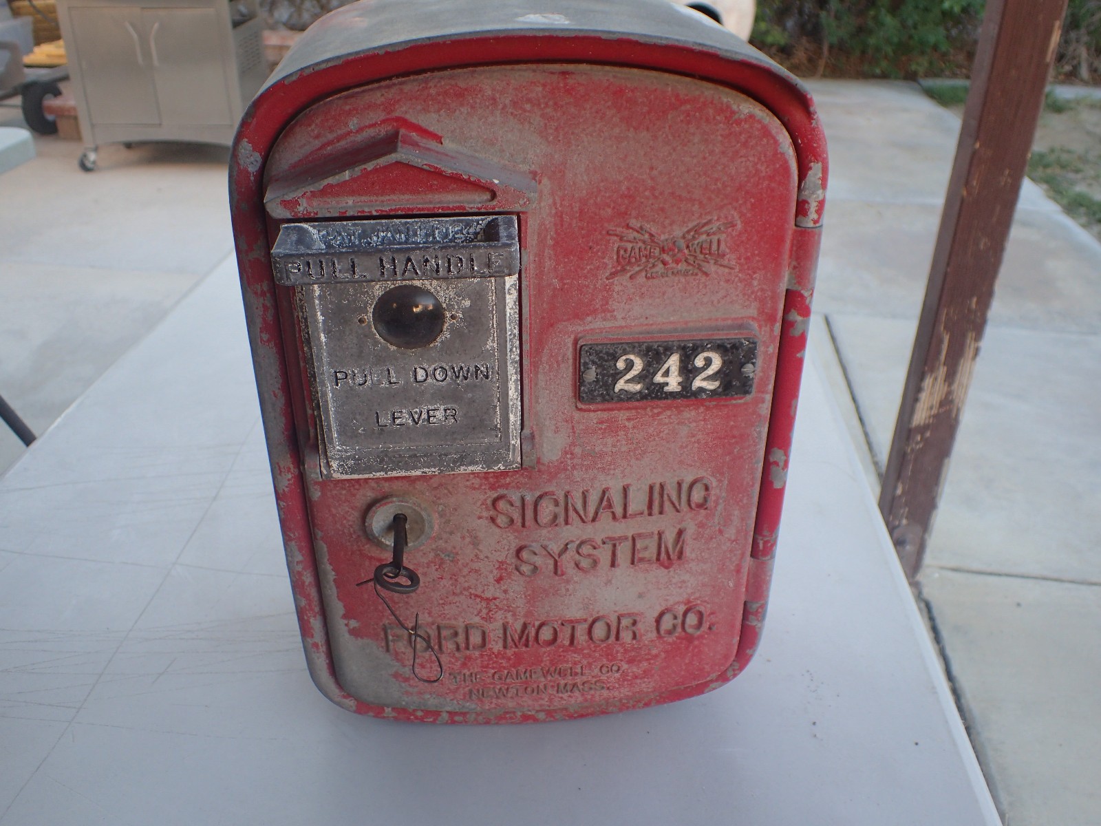 1940's Gamewell Ford Motor Signaling System Fire Alarm Bell Call Box AF Plant 31