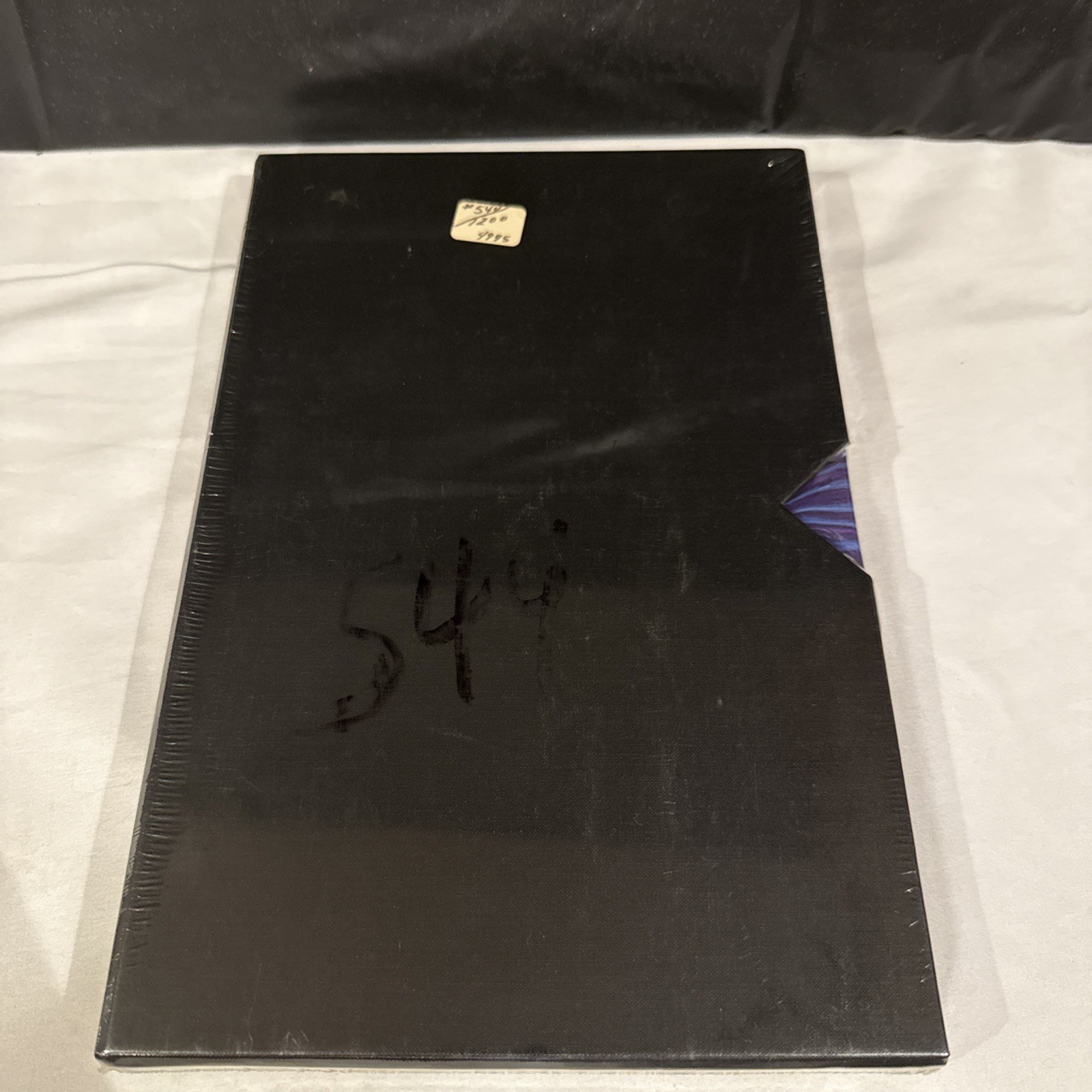 VINTAGE 1990 Aliens Book One Hardcover SIGNED LIMITED #544/1200 Sealed